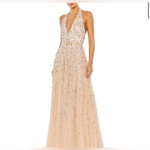 Mac Duggal Floral Embellishment Halter Plunge V-Neck Sleeveless Chiffon Gown